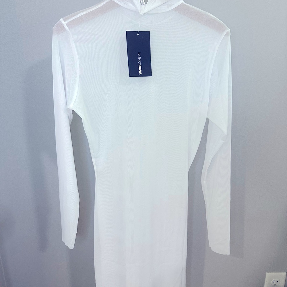 XS, Bodies of Water Coverup - White | Long Sleeve | NWT | Fashion Nova - Picture 6 of 6